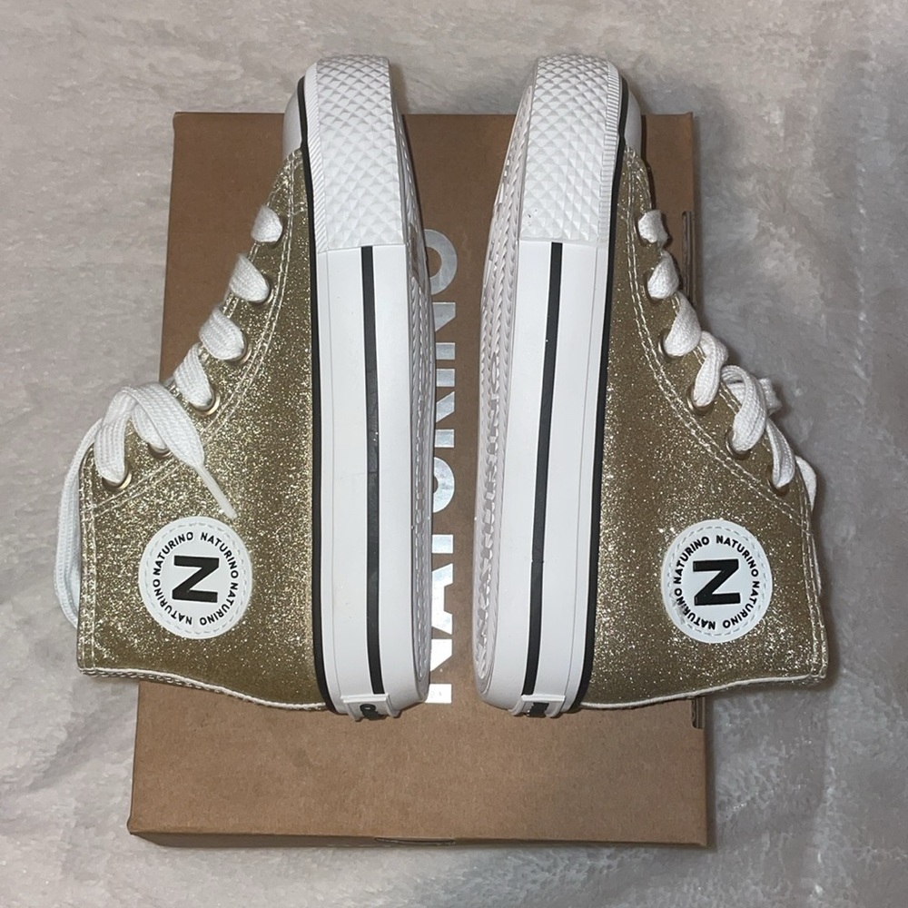 NWT NATURINO YLFAS Glittered Platinum Sneakers - Picture 13 of 15